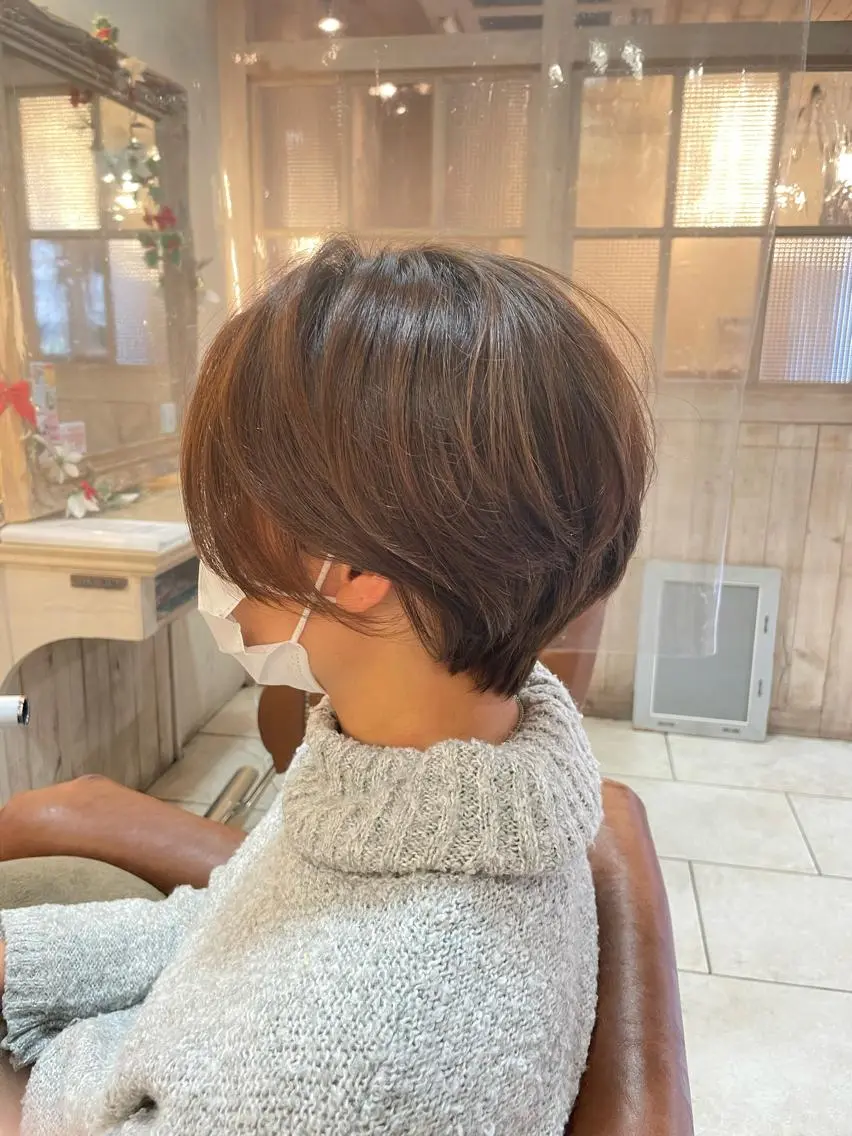 ショート くびれヘア レイヤーカット ショートカットなら 前平友慈のヘアスタイル