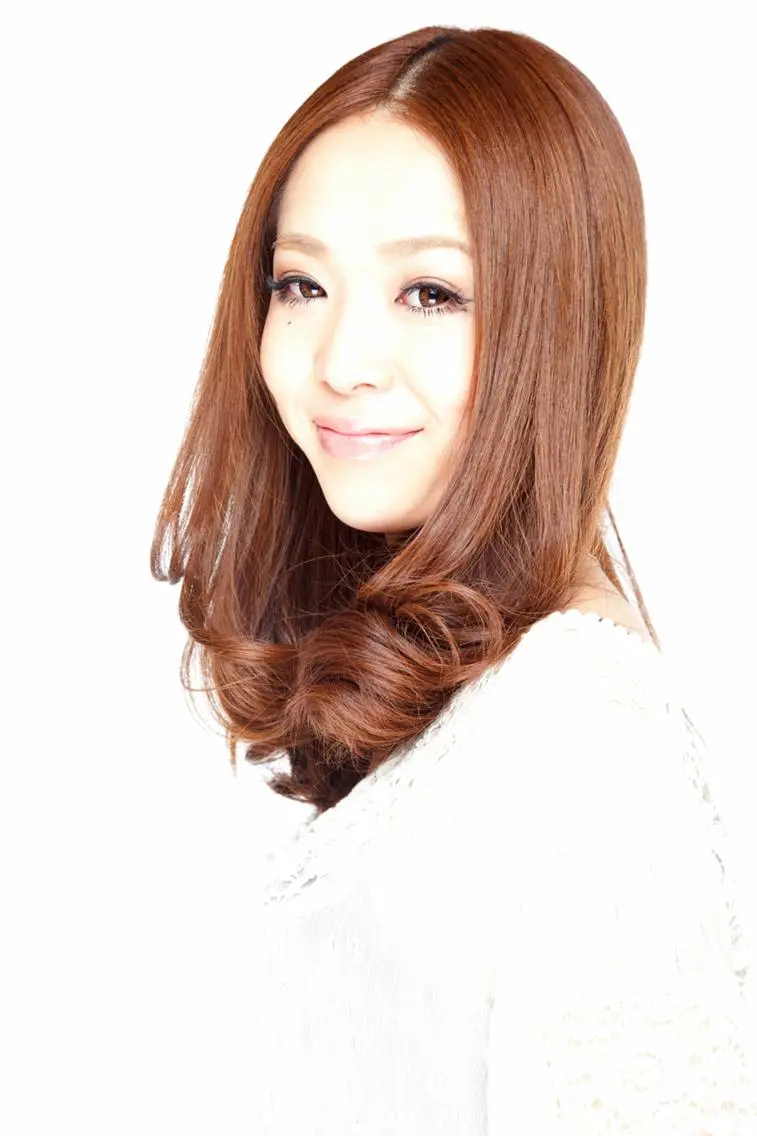 ミディアム カラー パーマ 透明感カラー 小顔カット ✨hair make flencia✂️✨のヘアスタイル