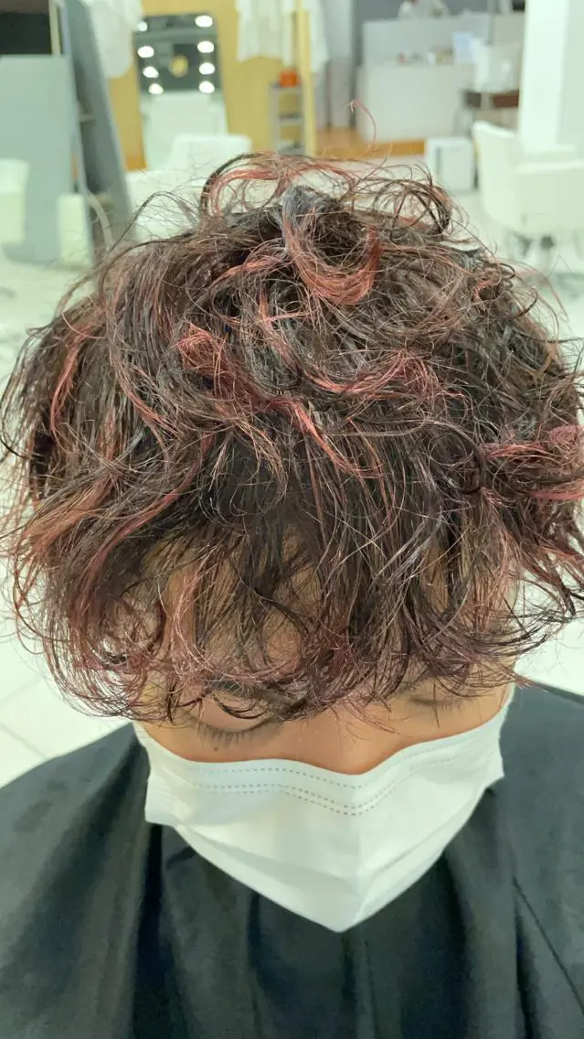 ショート カラー パーマ メンズ 吉田一輝 外国人パーマのヘアスタイル