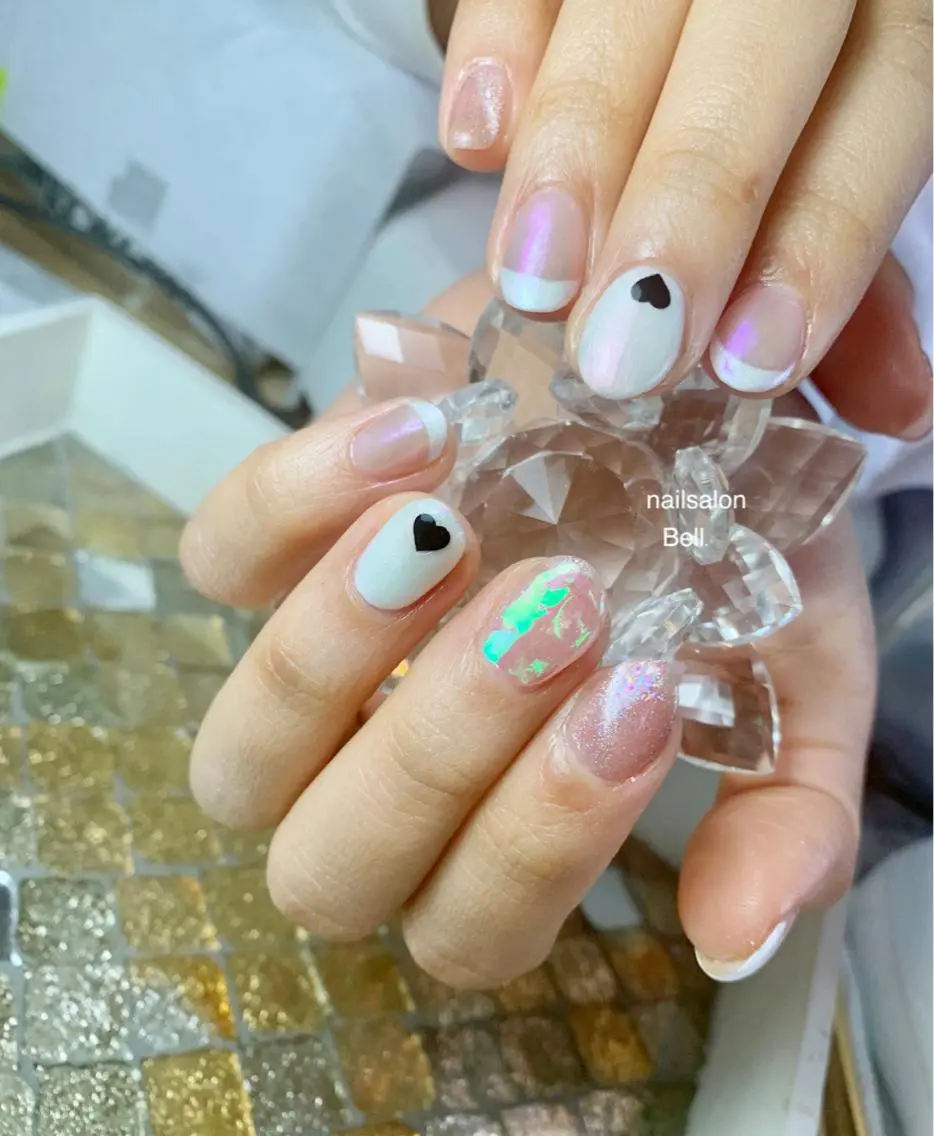 ネイル 氷ネイル・うるうるネイル ハンドネイル Y. Reonaのネイルデザイン