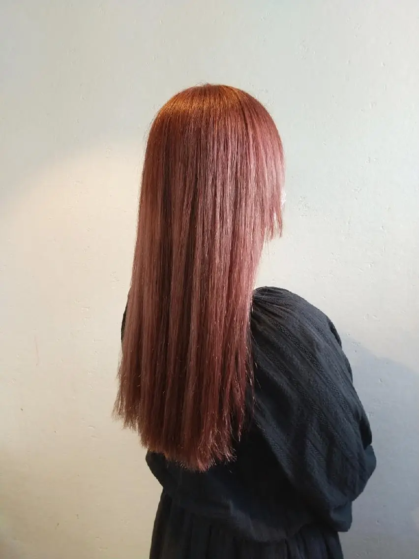 ロング カラー ベージュカラー ダブルカラー ハイトーンカラー ピンクカラー ピンクベージュ 久村 奈菜のヘアスタイル