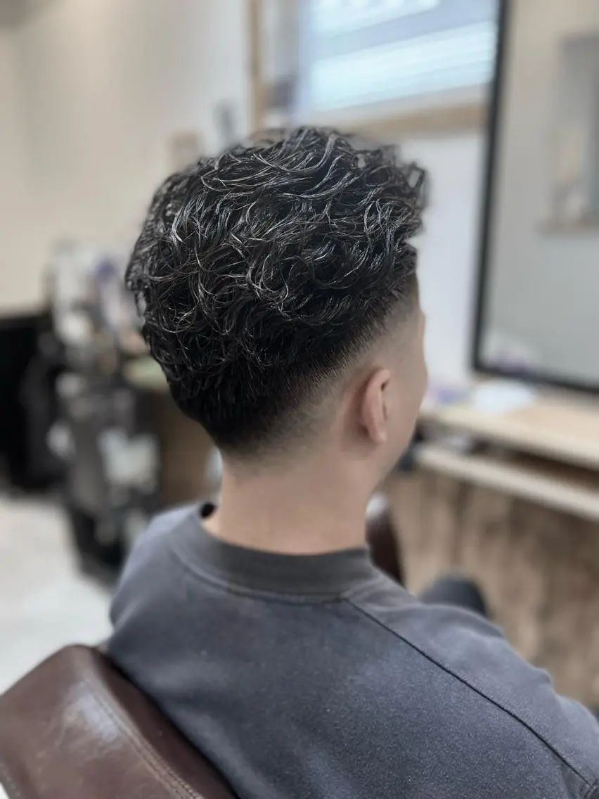 ショート パーマ メンズ カット パーマ Naya Takumaのヘアスタイル