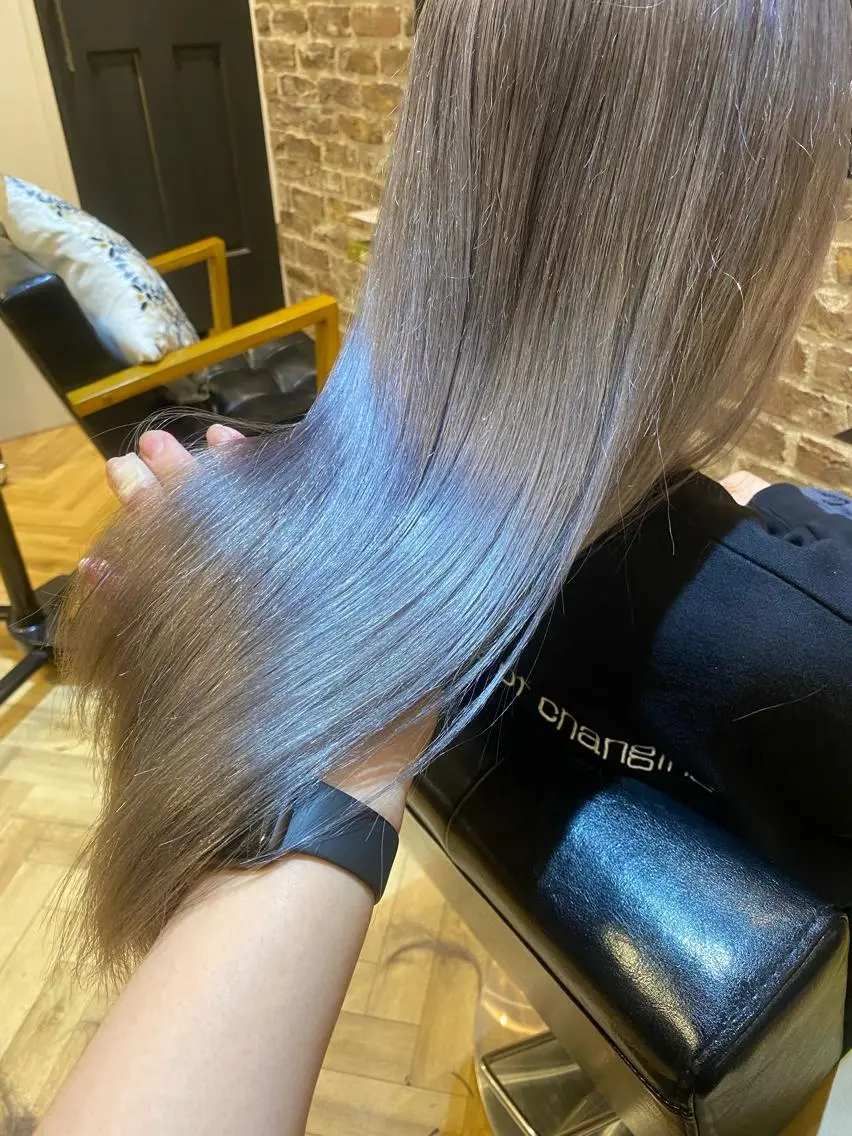 ロング カット ヘアカラー 大内田 凌馬のヘアスタイル
