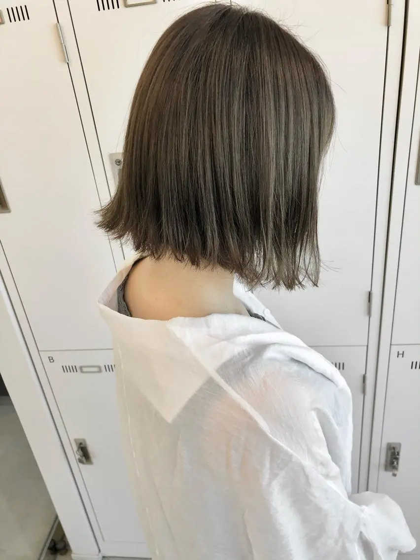 ショート カラー 切りっぱなしボブ アッシュ アッシュグレー アッシュグレージュ グレージュ Saori / ボブ /顔周り/カラー🎀のヘアスタイル