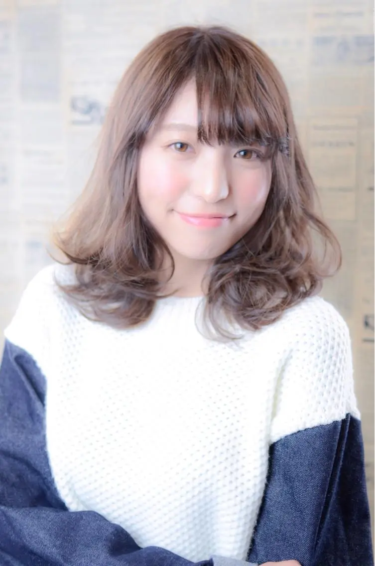 ミディアム Campus キャンパスのヘアスタイル