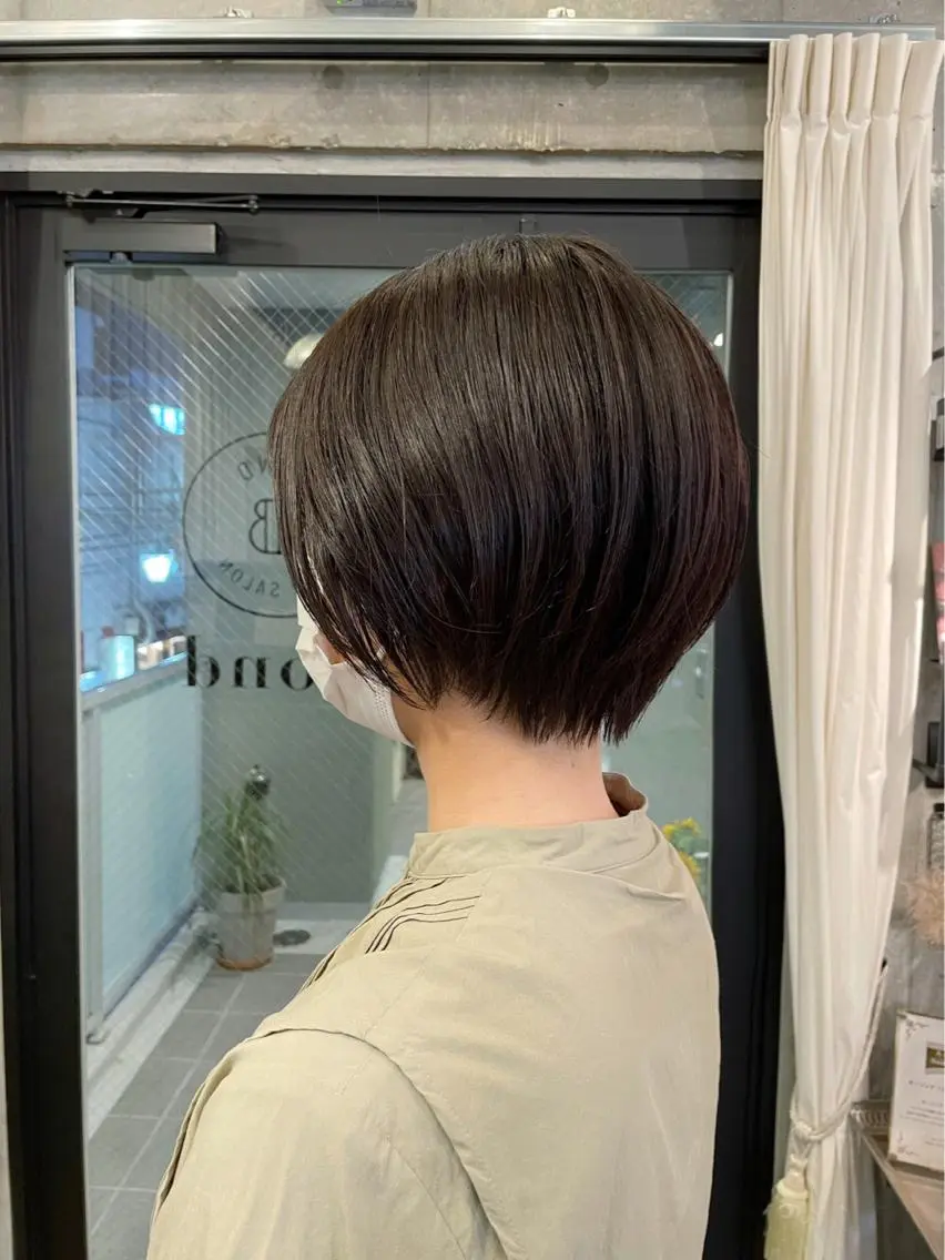ショート カラー アッシュ アッシュグレー カット ヘアカラー トリートメント HIROKI ”博多 /ボブのヘアスタイル