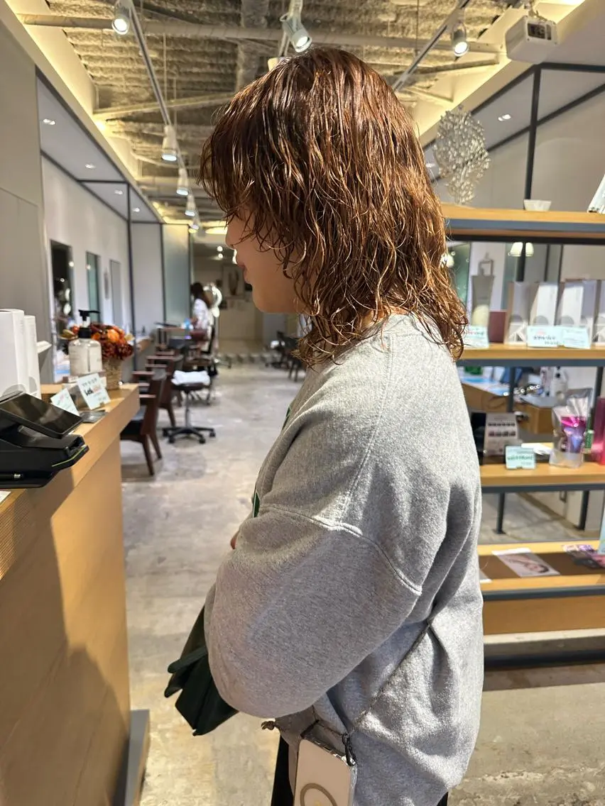 セミロング パーマ セミロングパーマ AIRI 🐈⬛のヘアスタイル