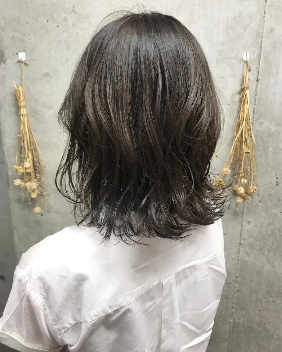 ミディアム カラー ヘアアレンジ アッシュ イルミナカラー Satsuki ✂︎♡のヘアスタイル