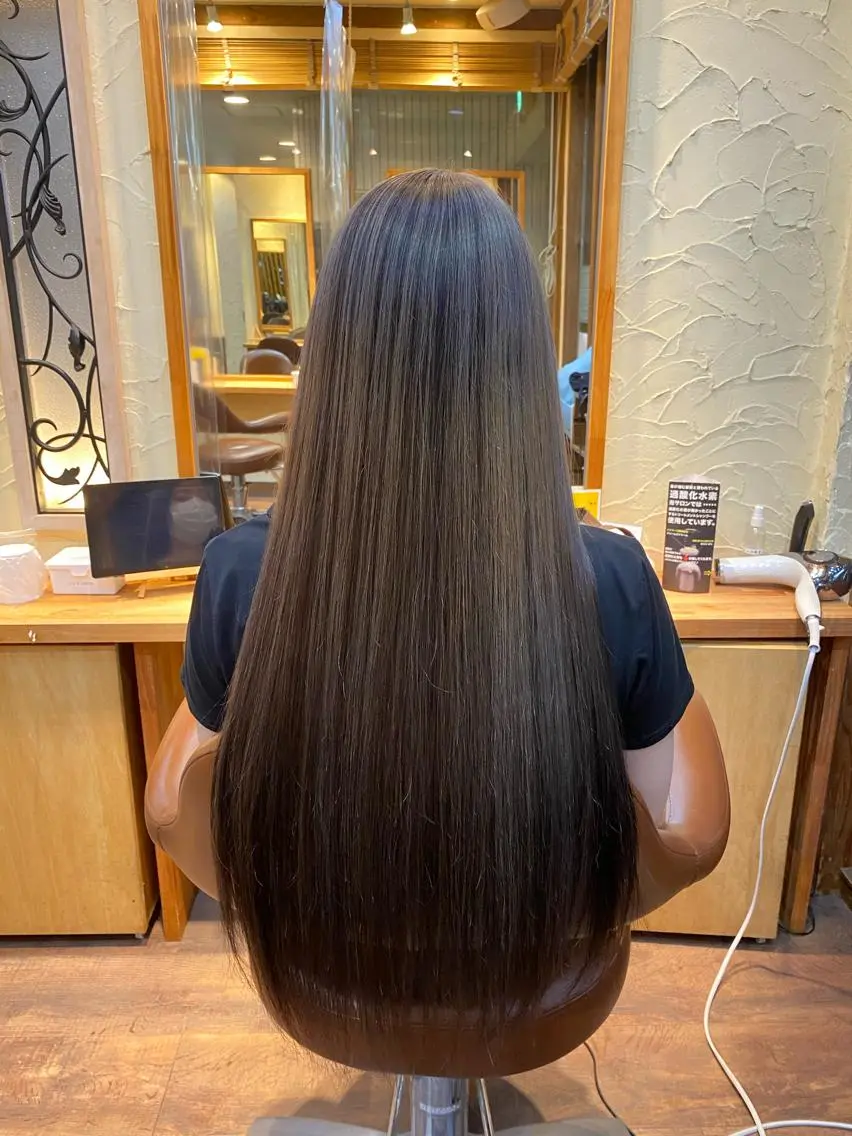 ロング カラー パーマ ヘアアレンジ メンズ キッズ ネイル マツエク・マツパ グレージュ 🌈髪質改善・美髪矯 正・平野瀬乃🌈のヘアスタイル