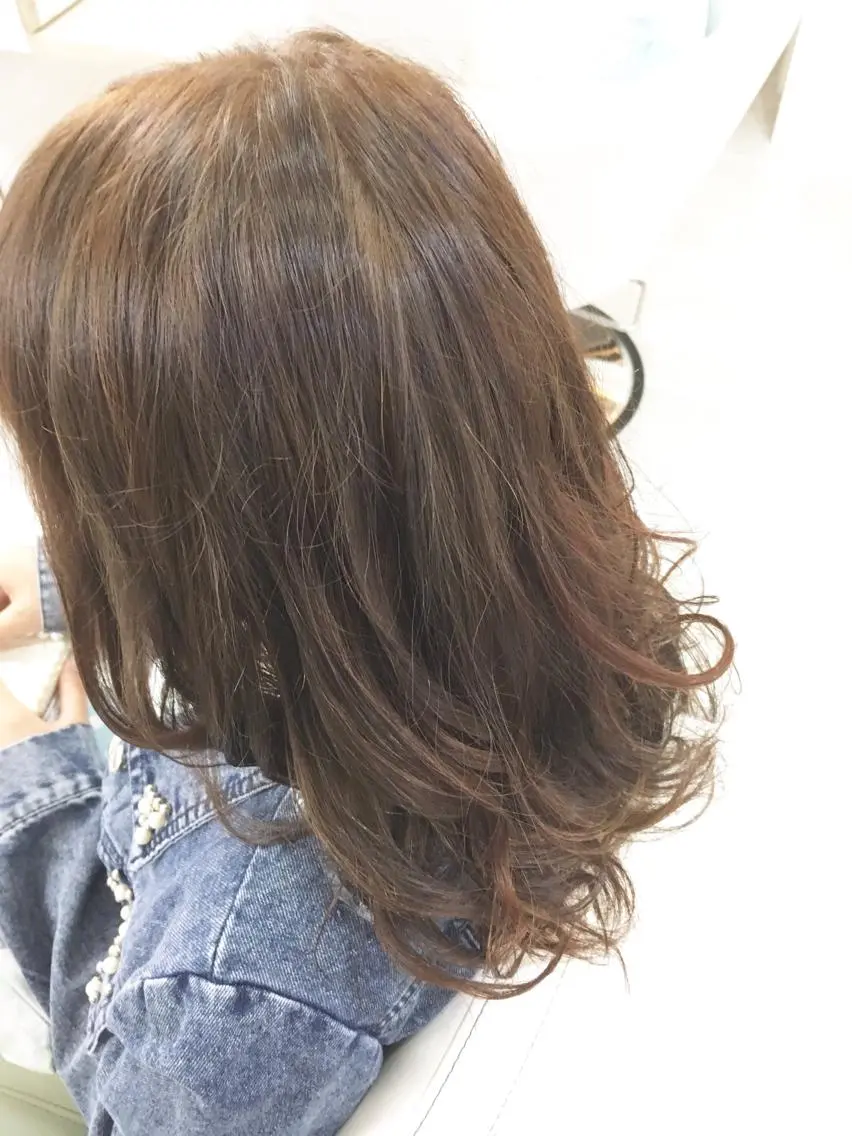 セミロング ロング カラー ハイライトカラー 3Dハイライト ハイライト 髪質改善 中川 翔のヘアスタイル