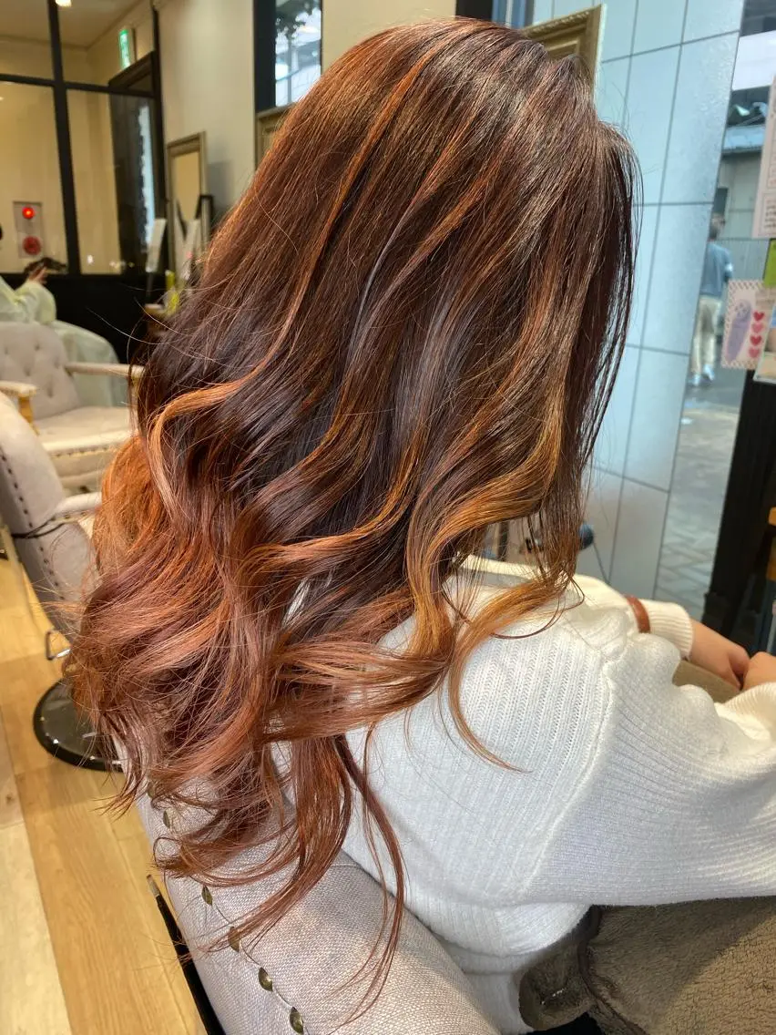 ロング ヘアカラー トップスタイリスト/ アユミのヘアスタイル