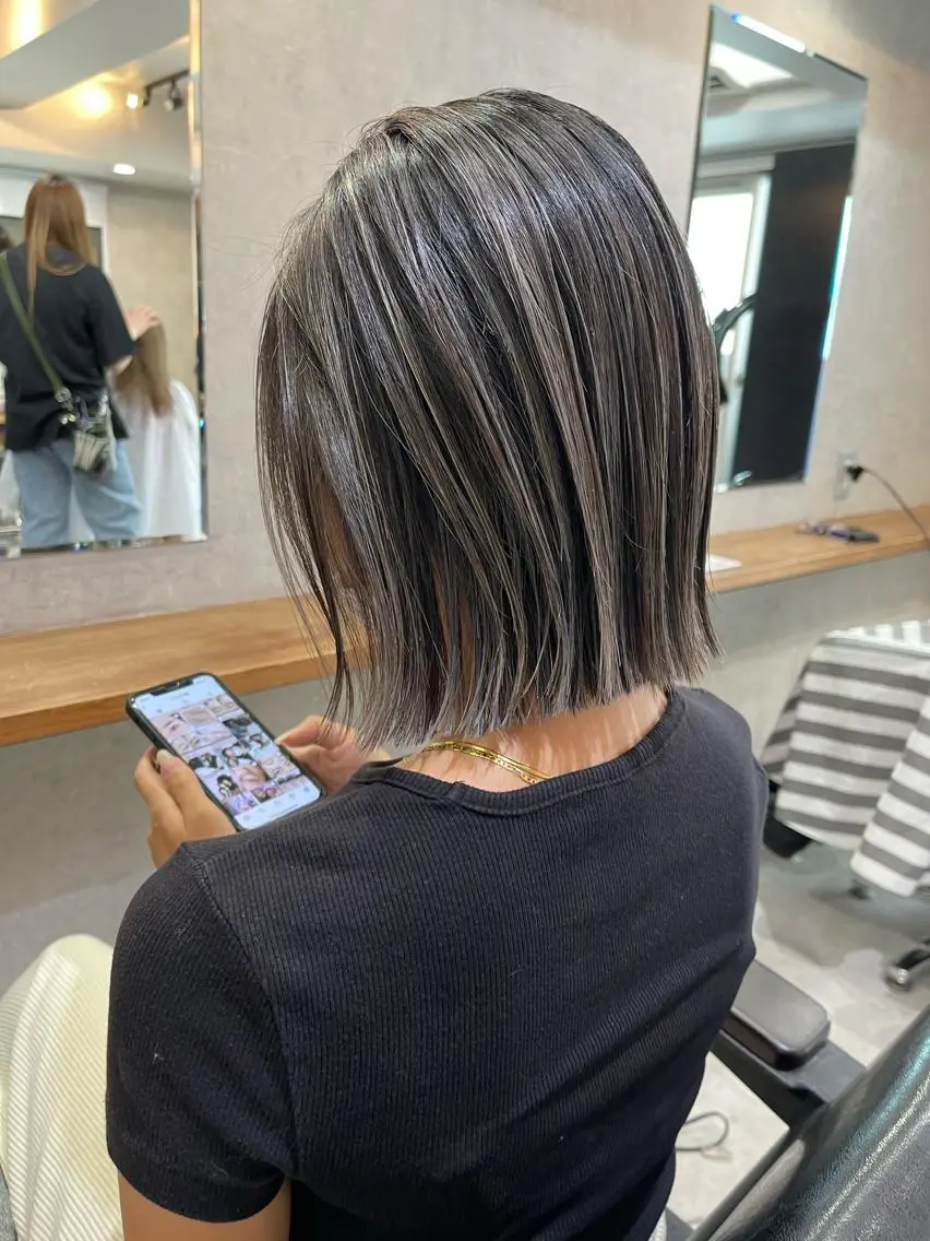 ショート カラー ヘアアレンジ ハイライトカラー ボブ ハイライト ヘアカラー 松井那津子 /ハイライトブリーチのヘアスタイル