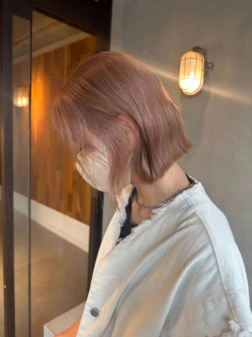 ミディアム カラー ピンクカラー カット ヘアカラー ピンクカラー/ mana🎀のヘアスタイル