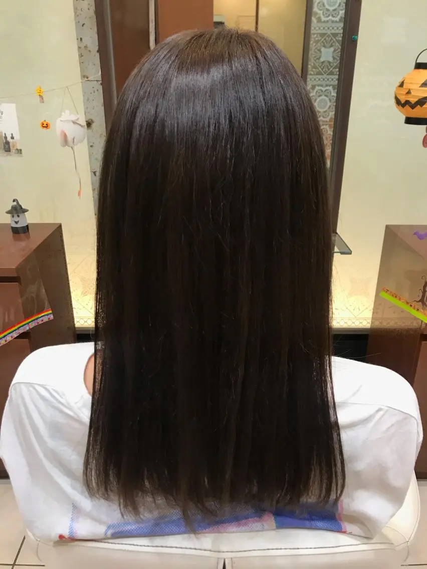 カラー 原田 優香のヘアスタイル
