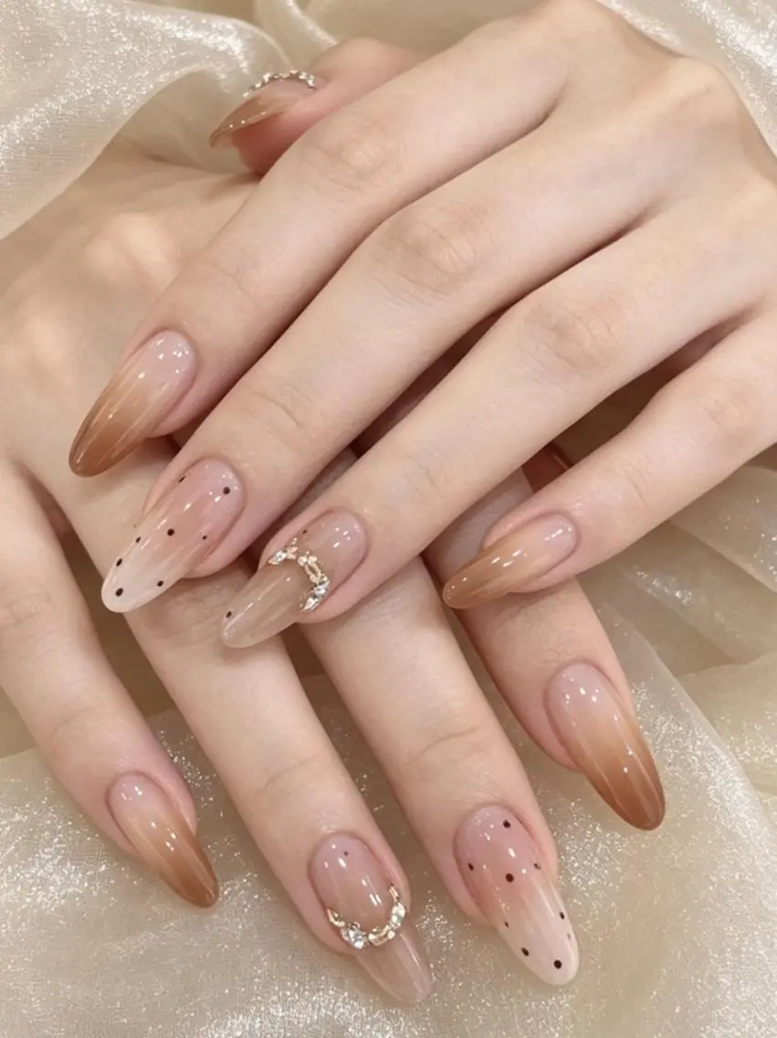 ネイル Suki🐳マツエク 🌸ネイル専門店のネイルデザイン
