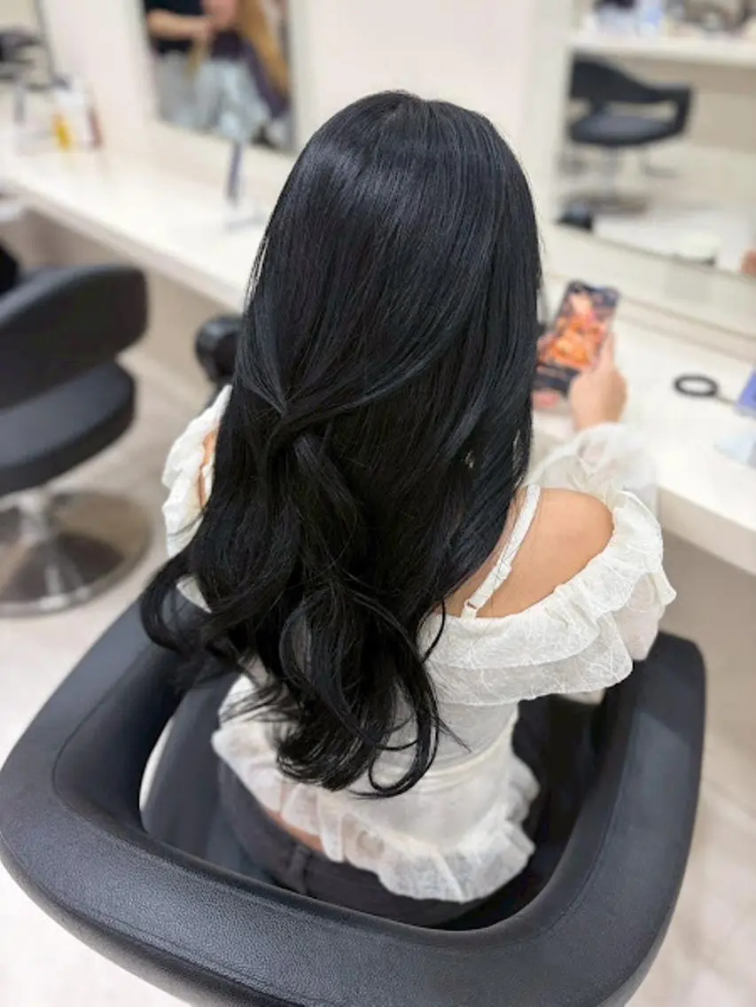 カラー 🪞【公式】表参道 🪞knot🪞のヘアスタイル