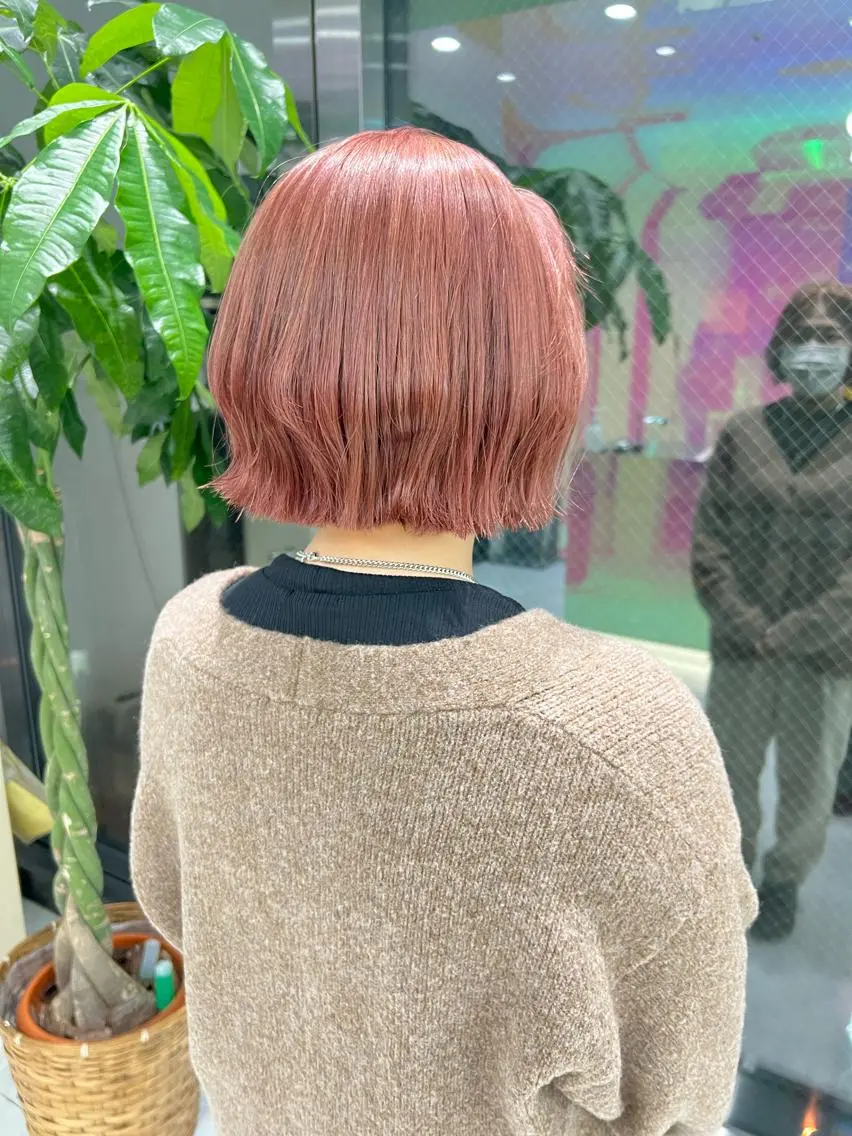 ショート カラー パーマ ヘアアレンジ メンズ キッズ ネイル マツエク・マツパ アイブロウ KANAMI 🌏のヘアスタイル