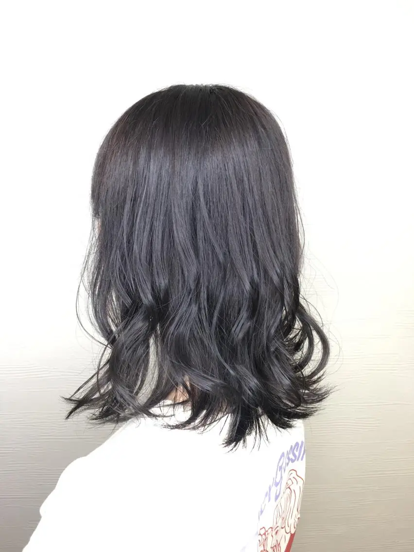 ミディアム カラー ヘアアレンジ 🧶ブリーチカラー TERU🧶のヘアスタイル