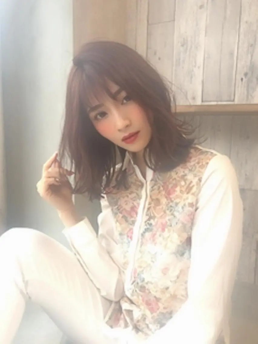 セミロング ショート. ボブヘア専門店のヘアスタイル