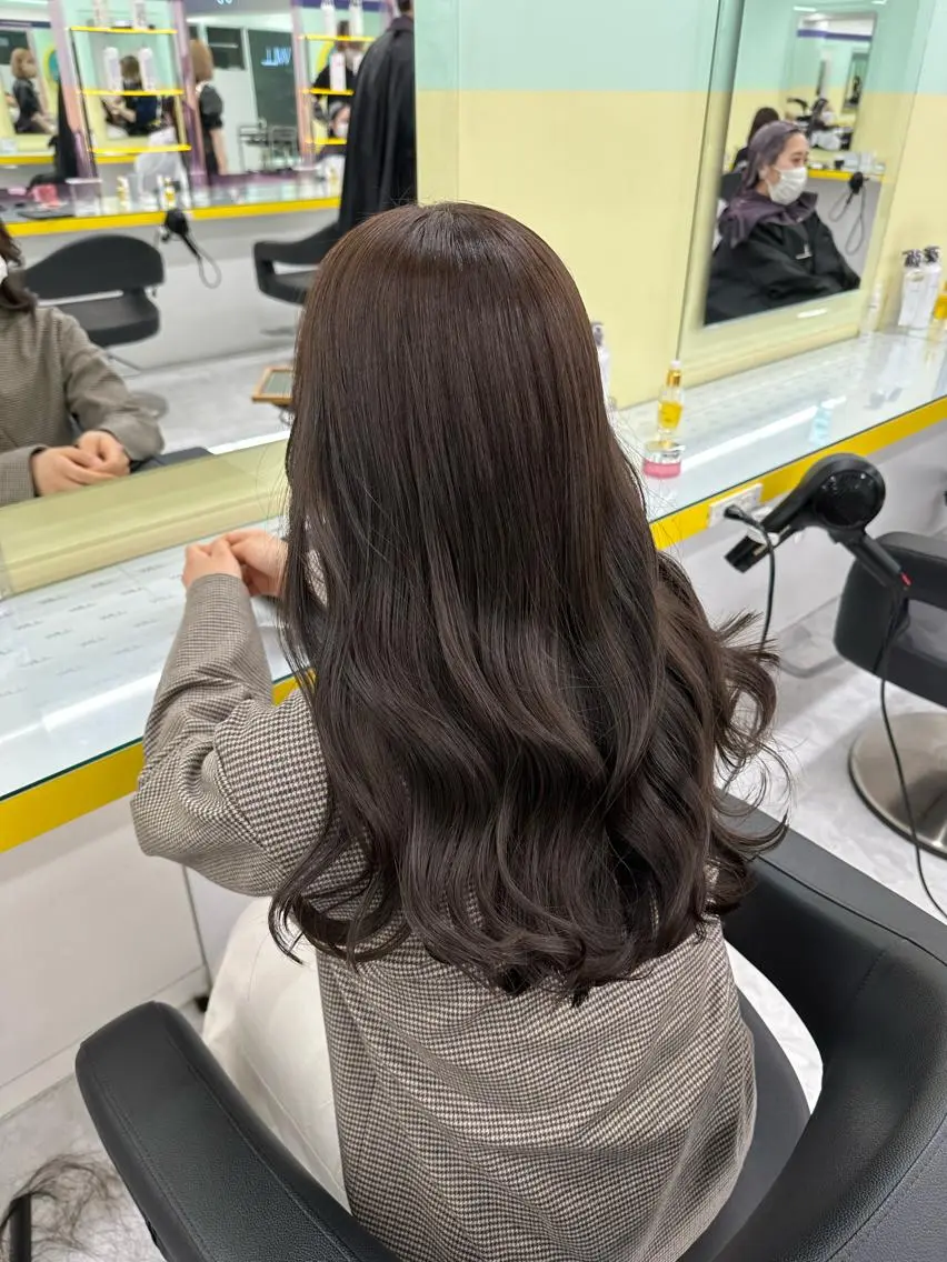 ロング 縮毛/ダブルカラー 🦋ベージュヘア🦋のヘアスタイル