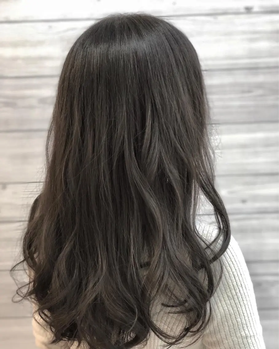 セミロング カラー 透明感カラー グレージュ 縮毛矯正・髪質改善 支持No1🫧北島のヘアスタイル