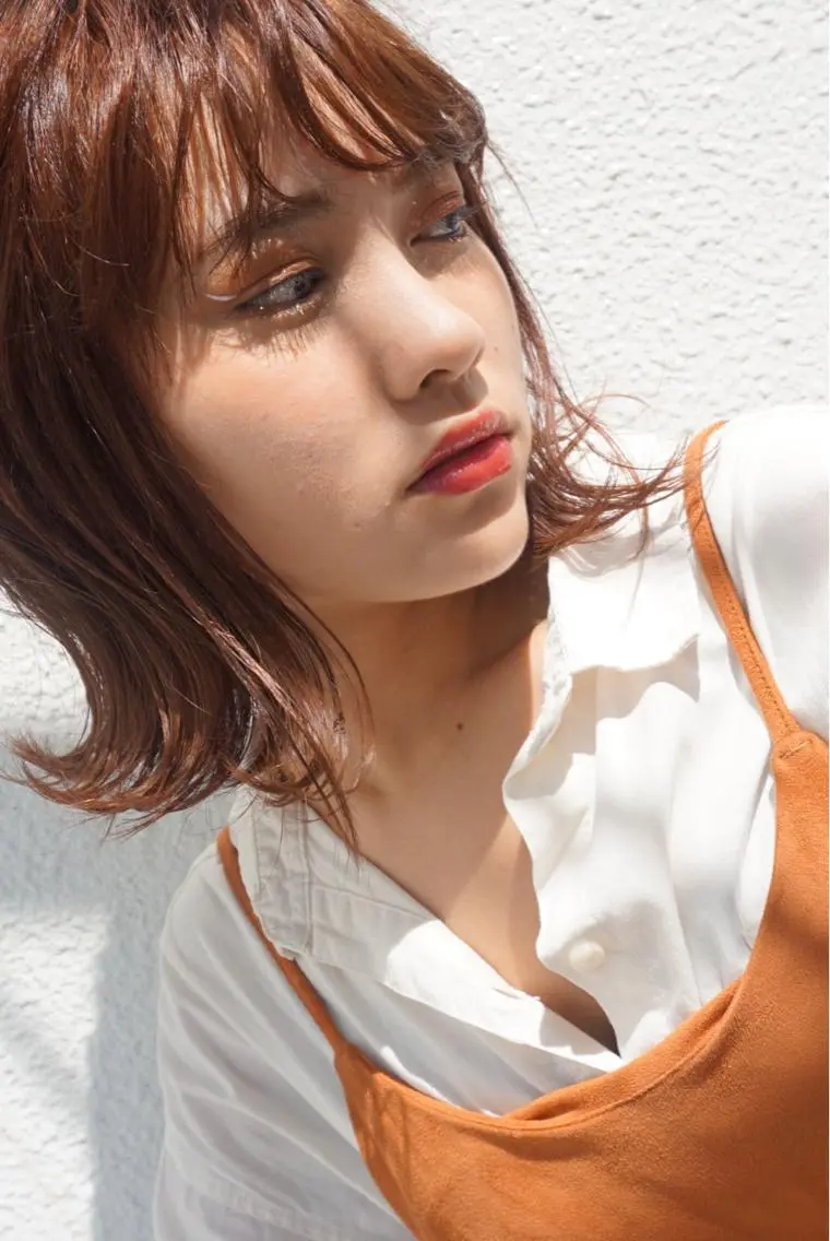 ミディアム カラー パーマ ボルドーカラー オレンジ レッドカラー ボブ 小顔カット 美艶ボブ イシイのヘアスタイル