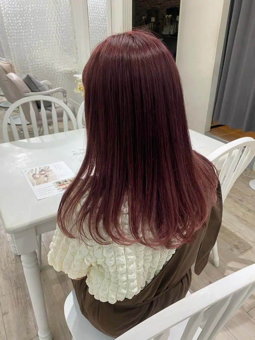 ミディアム カラー ヘアアレンジ ブリーチ ピンクカラー ヘアカラー トリートメント ベージュカラー /aibiのヘアスタイル