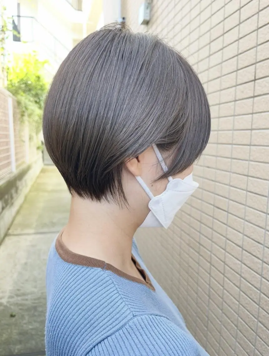 ショート ンジハ えみのヘアスタイル