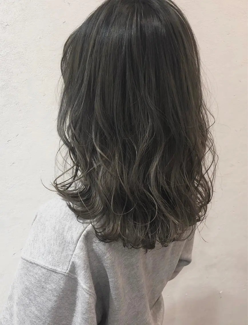 セミロング カラー カット ヘアカラー トリートメント 髪質改善/縮毛矯正 /青山 早希🐾のヘアスタイル