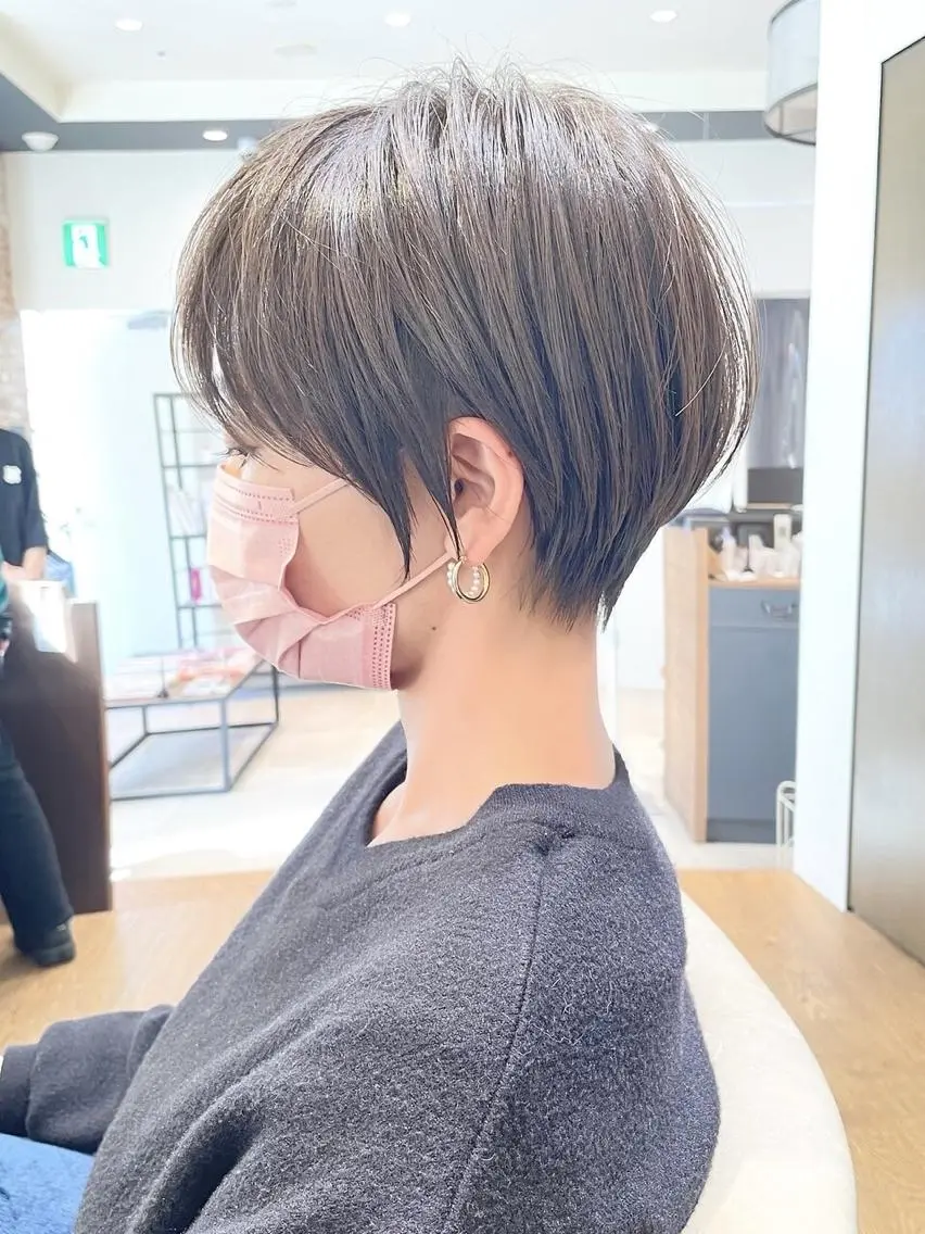 ショート カット 襟足でお悩みの方✂︎ くびれ職人ハシモトのヘアスタイル