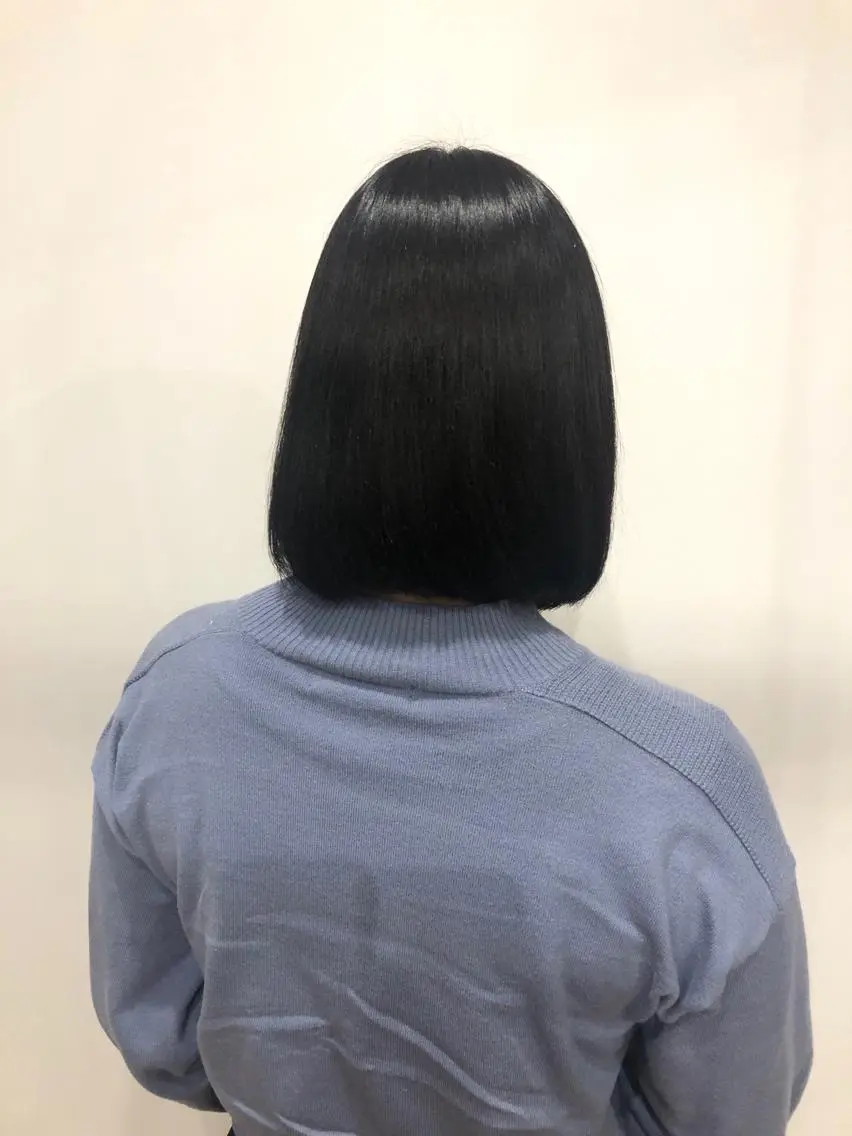 カラー white.梅田 デザインカラー🦄のヘアスタイル