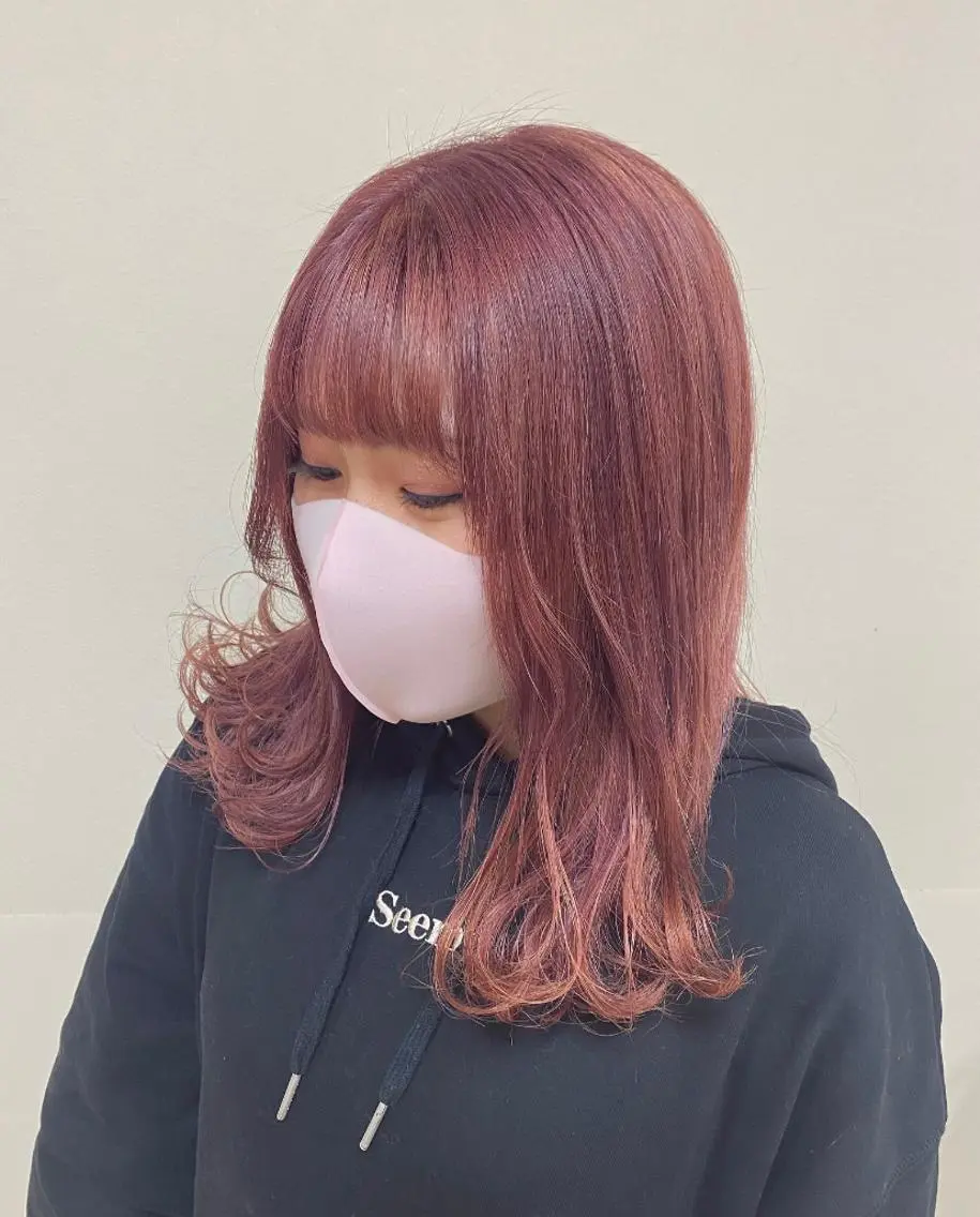 セミロング カラー ヘアアレンジ ブリーチ 透明感カラー ハイトーンカラー ピンクカラー enurk店 🍋 M I K U  *のその他イメージ