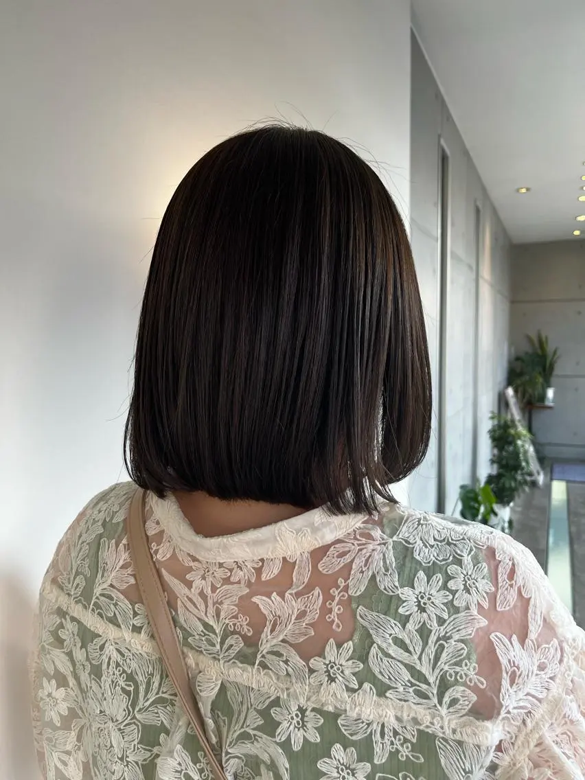 ミディアム おせ ちさとのヘアスタイル
