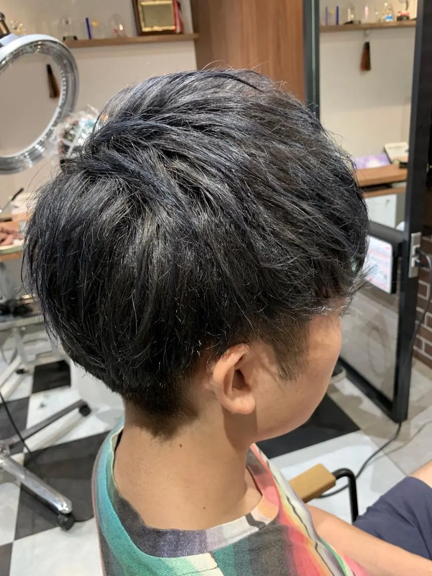 ショート 坪井 彰吾のヘアスタイル