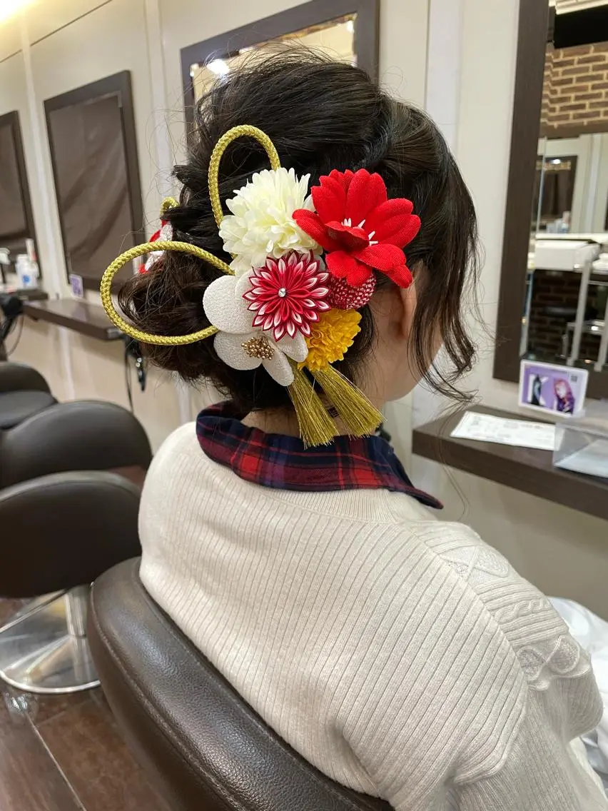 セミロング ヘアアレンジ 成人式 高橋 隆一のヘアスタイル