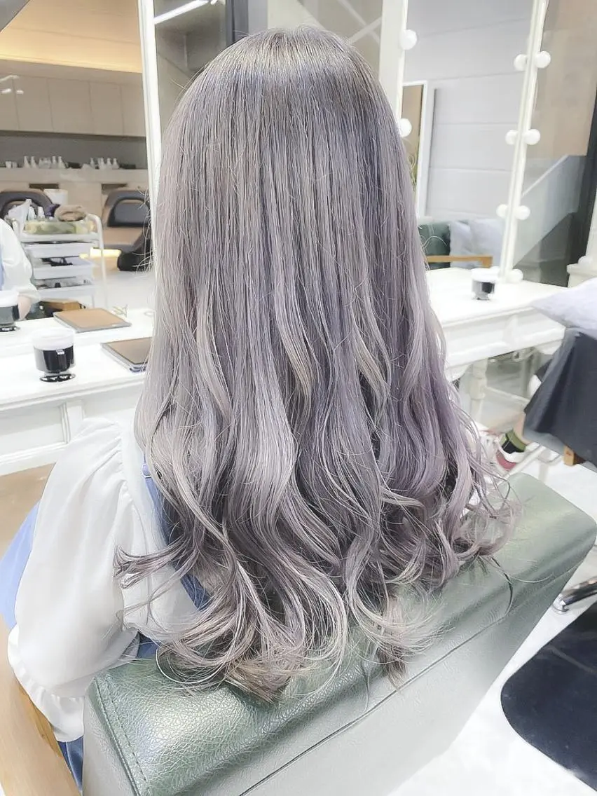 ロング カラー ヘアアレンジ ブリーチ ケアブリーチ 透明感カラー デザインカラー ハイトーンカラー Days 透明感カラーのヘアスタイル