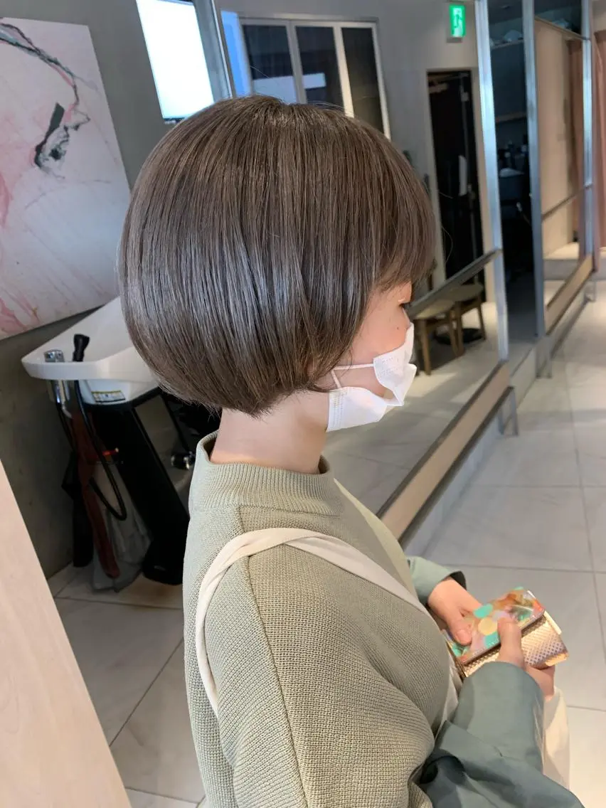 ショート カラー カット ヘアカラー トリートメント ヘッドスパ 柔らか透け感カラー 🌿ムロヤリョウスケのヘアスタイル
