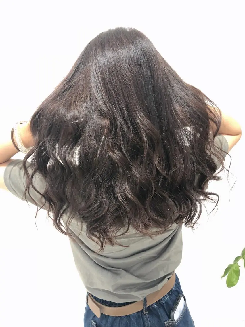 セミロング 岸 保奈美のヘアスタイル