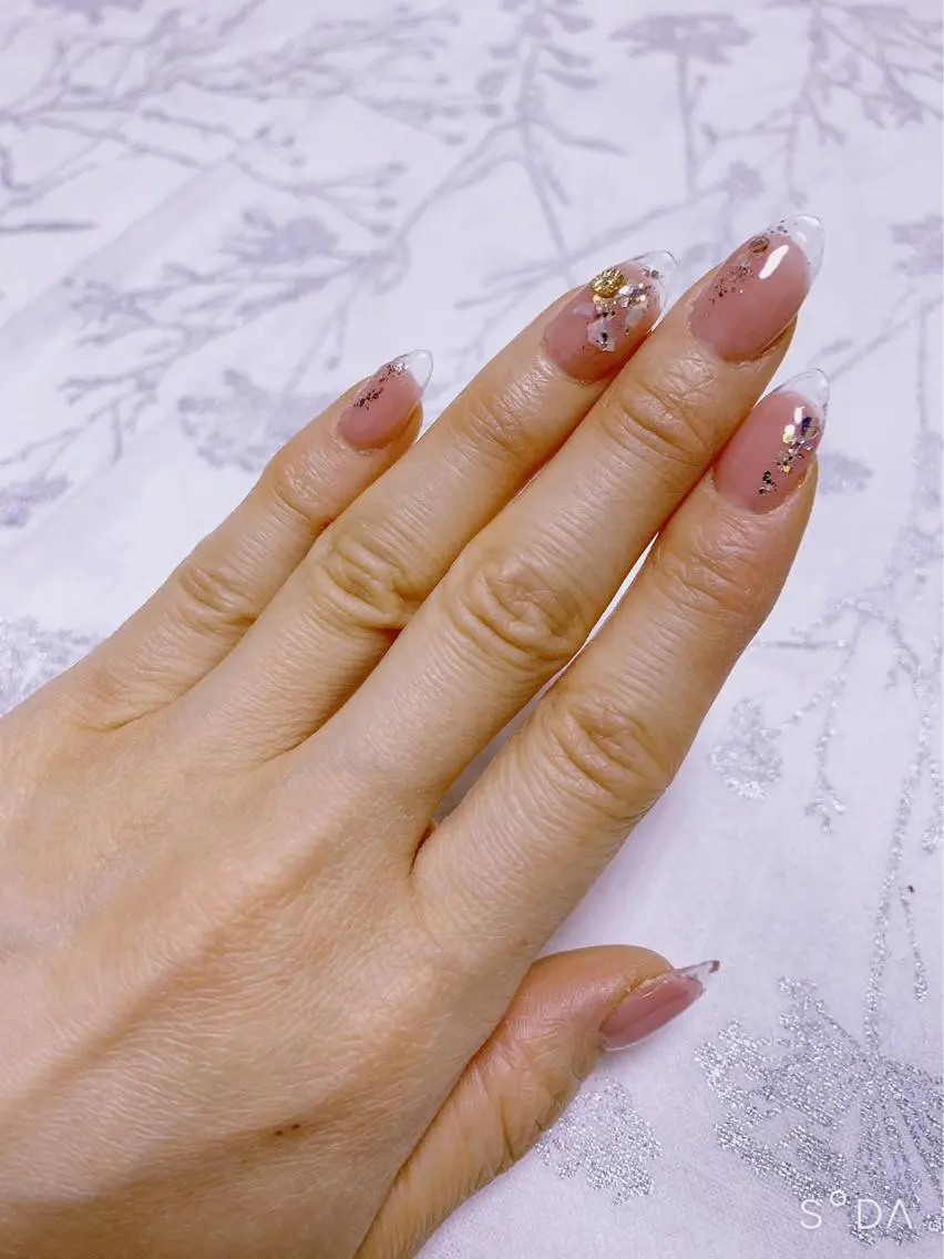 ネイル クリアネイル フレンチネイル ハンドネイル YUN 💅のネイルデザイン