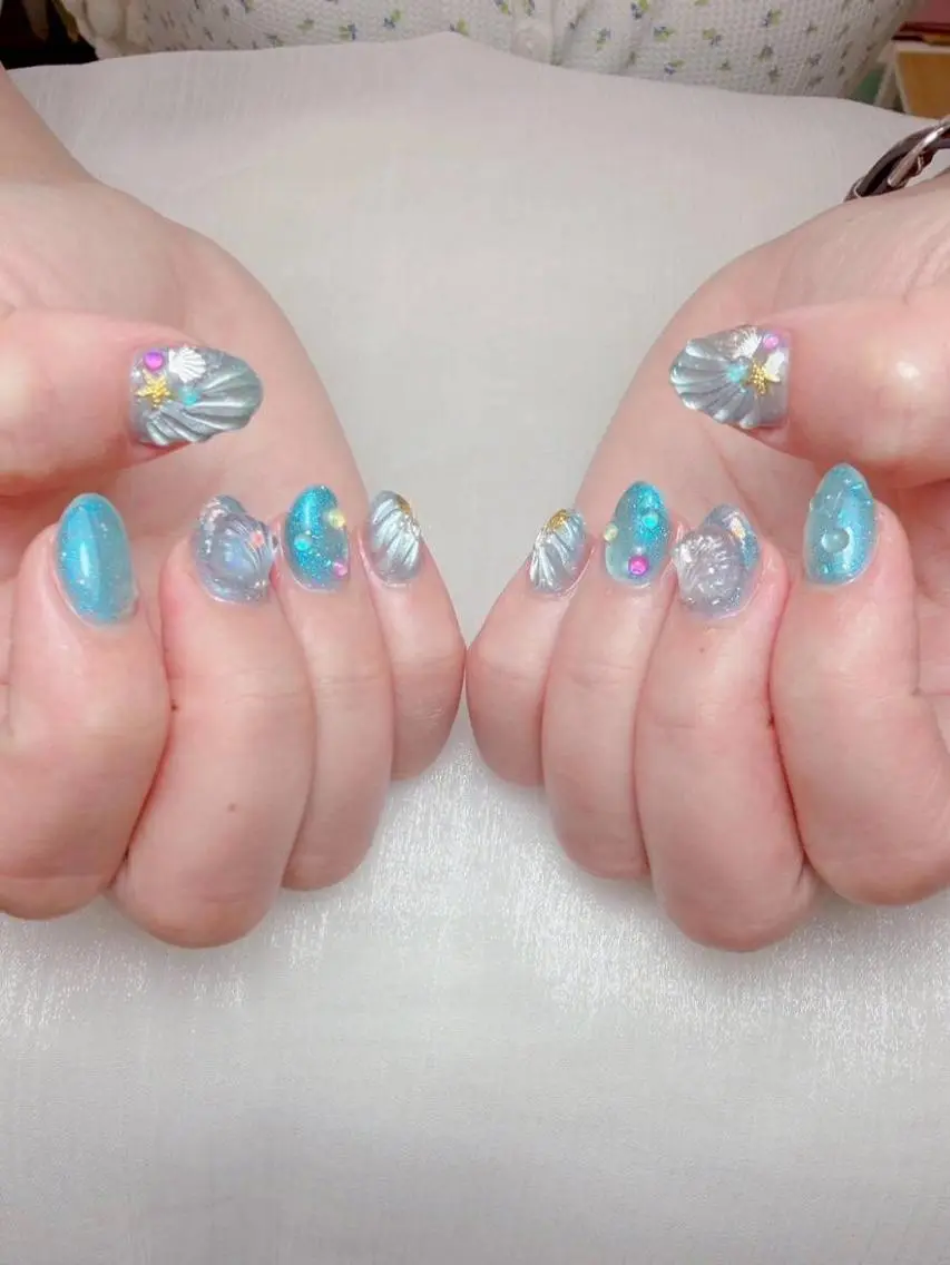 ネイル ジェルネイル マグネットネイル 持ち込み オフィスネイル パラジェル ハンドネイル Mihana Nails.*♡のネイルデザイン