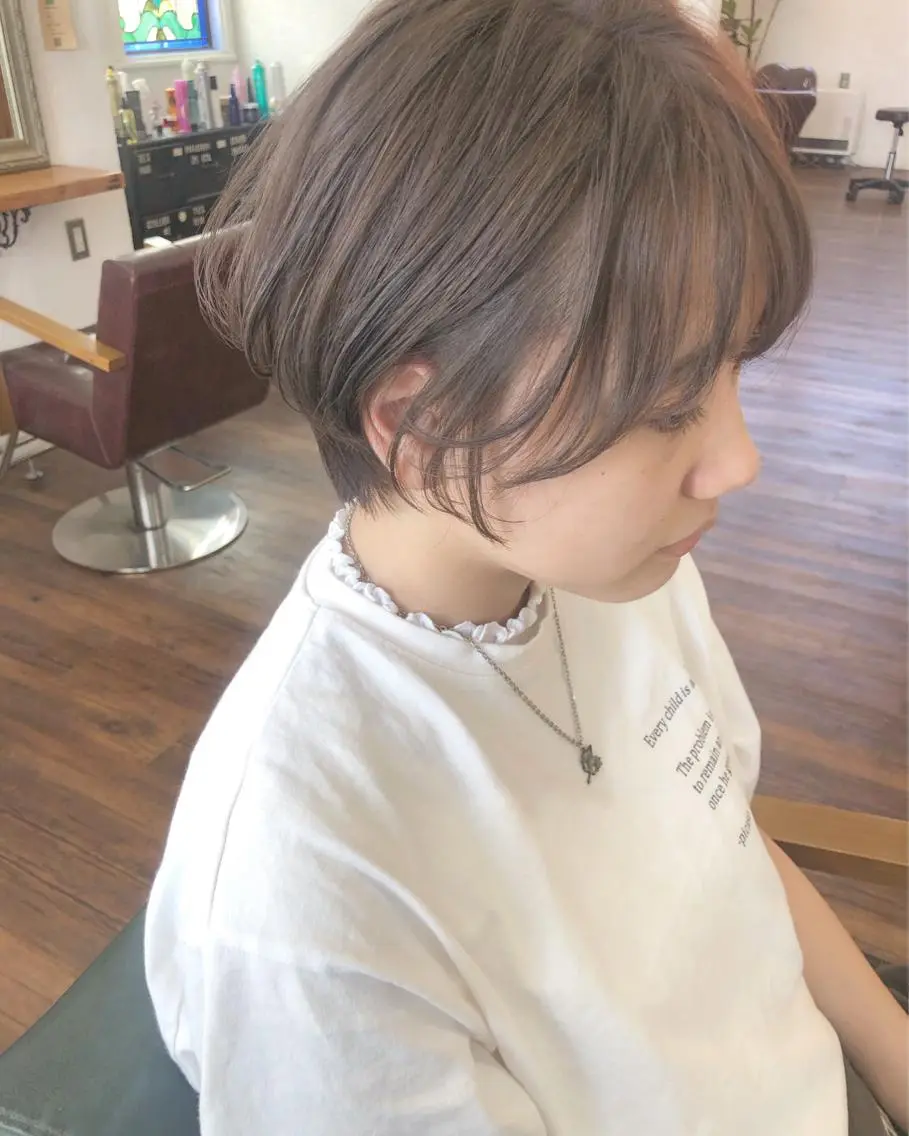 カラー グレージュ ラベンダーカラー ラベンダーグレージュ ラベンダーグレー カット ヘアカラー トリートメント 江原 彩華のヘアスタイル