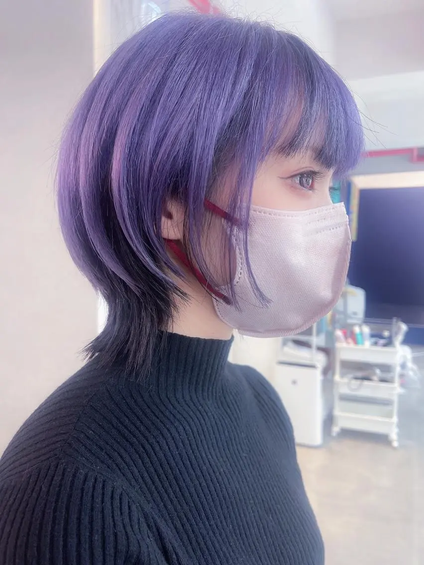 ショート カラー ブリーチ エドルカラー イルミナカラー インナーカラー ウルフカット カット ヘアカラー BOX mico.のヘアスタイル