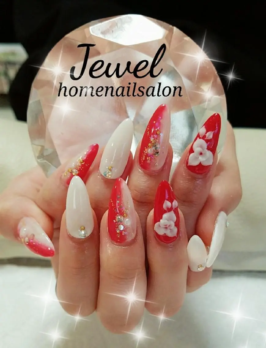 ネイル 成人式 ＪＥＷＥＬ ＮＡＩＬのネイルデザイン