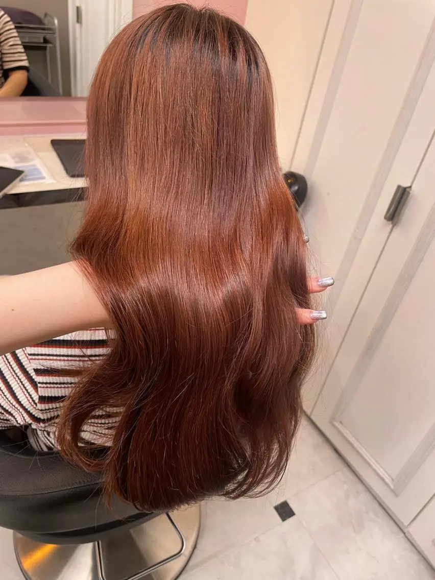 セミロング カット 縮毛矯正 うる艶トレンドヘア 🕊️上野BABYのヘアスタイル