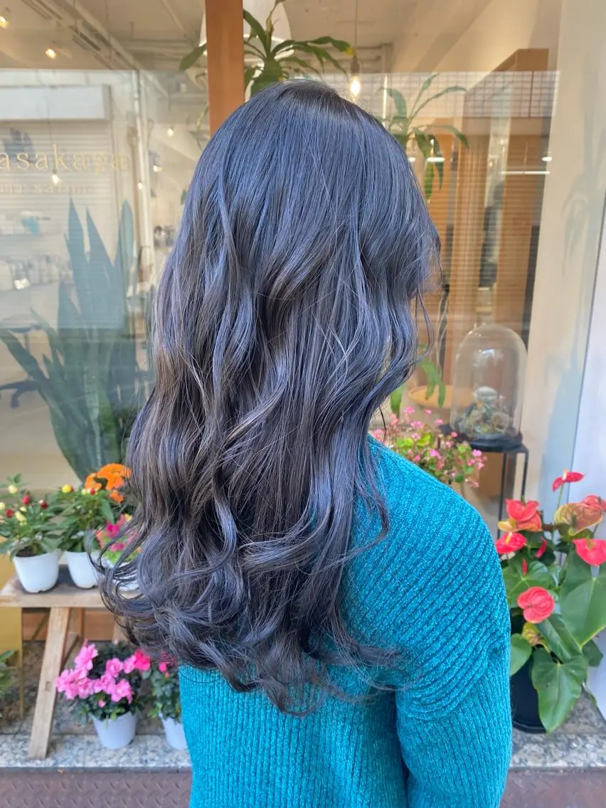 ロング カラー 安永 涼のヘアスタイル
