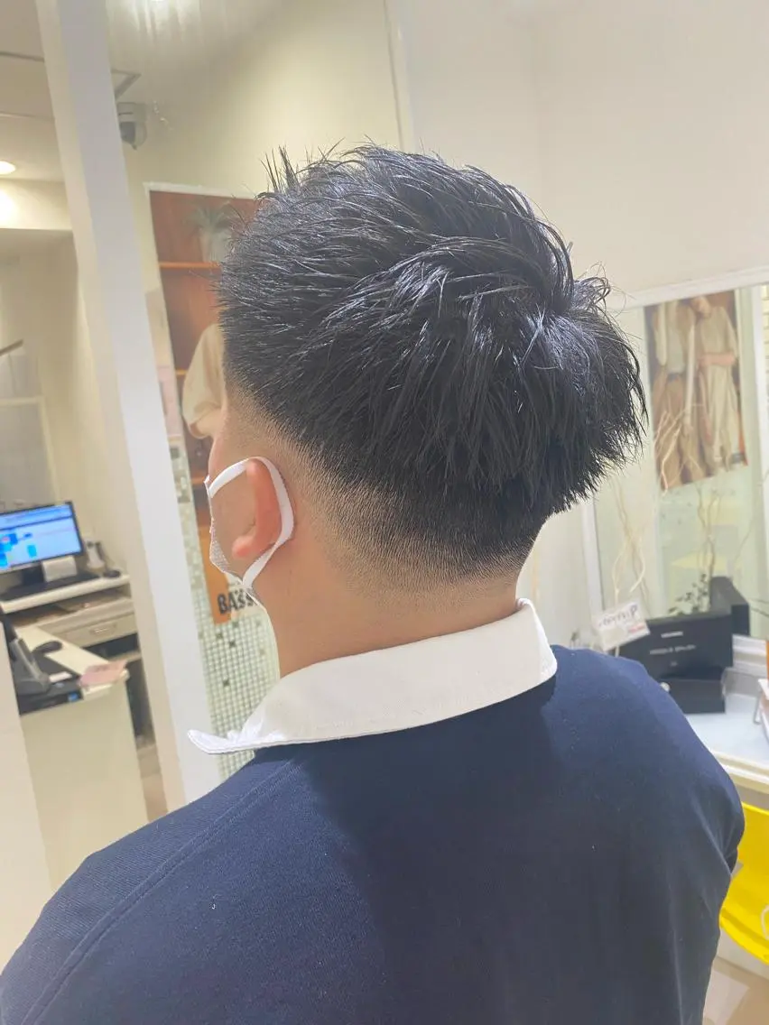 メンズ フェードカット モヒカン スキンフェード YUMA/レイヤー/ 似合わせ/パーマのヘアスタイル
