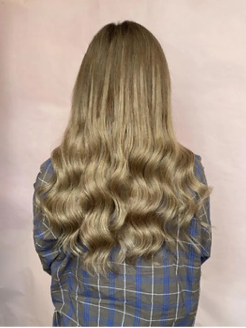 ロング カラー ヘアアレンジ シールエクステ アディクシーカラー ブリーチ エクステ チビ編み込みエクステ シールEXどぅ〜すのヘアスタイル