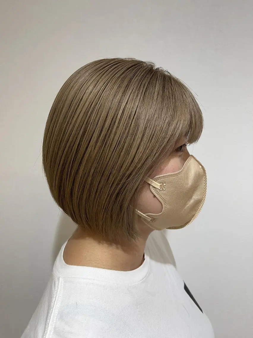 ショート カラー ベージュカラー ミルクティーベージュ 斉藤 翔平のヘアスタイル