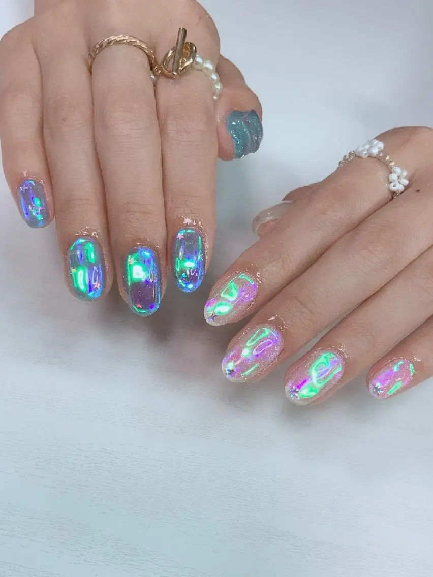 ネイル 氷ネイル・うるうるネイル . MAKI NAILのネイルデザイン