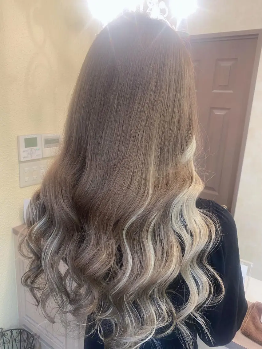 ロング ヘアアレンジ エクステ エクステ 田井中 悠紀のヘアスタイル